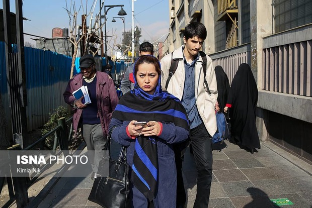 آیا خوشگل‌ها چشم می‌خورند؟