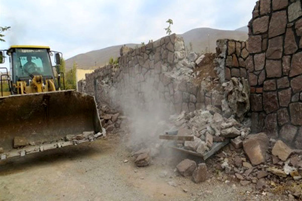 تخریب 5 بنای غیر مجاز در اراضی قزوین