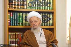 دیدار وزیر کشور با مراجع و علماء در قم - مکارم شیرازی