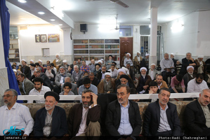 جشن ولادت حضرت زهرا(س) و تولد حضرت امام خمینی(ره) در بیت آیت الله العظمی صانعی