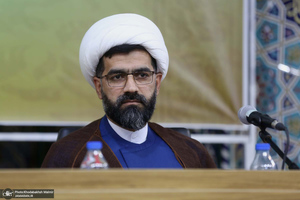 نشست نقد و بررسی کتاب نسی و کبیسه به همراه رونمایی از کتاب فقه و نجوم