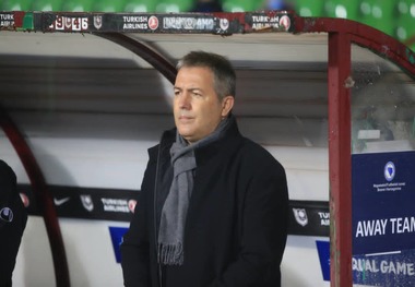 اسکوچیچ تماشاگر ویژه دیدار سرخابی ها در هفته چهارم لیگ برتر