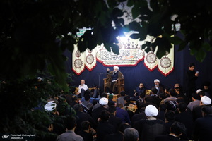 مراسم عزاداری دهه اول ماه صفر در بیت مرحوم آیت الله شاه آبادی‎