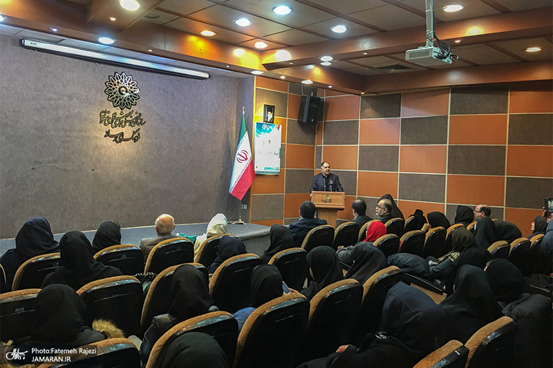 نشست «زنان خبرنگار؛ افق‌های پیش رو» و تجلیل از جمعی از زنان خبرنگار