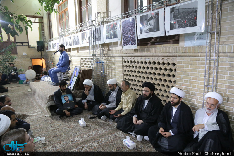 مراسم بزرگداشت خانواده های شهدای 15 خرداد و مدافع حرم توسط سید علی خمینی