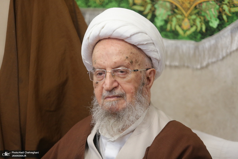 عمامه گذاری طلاب در روز عید مبعث توسط مراجع عظام تقلید‎‎