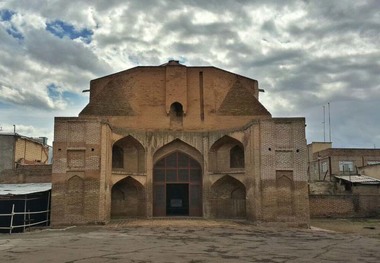 مرمت مسجد مدرسه حیدریه قزوین آغاز شد