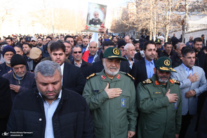 تشییع پیکر شهدای مدافع حرم در شهرک شهید محلاتی