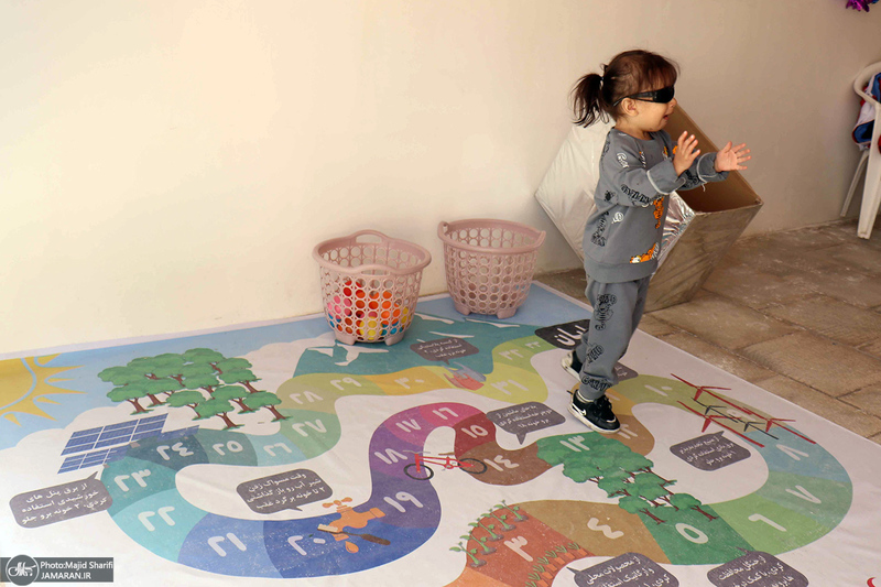 بازدید گردشگران نوروزی از بیت تاریخی حضرت امام در خمین -2