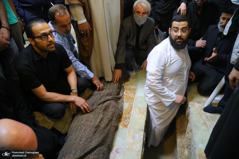 مراسم تشییع و خاکسپاری آیت الله نورالله شاه آبادی(ره) در قم