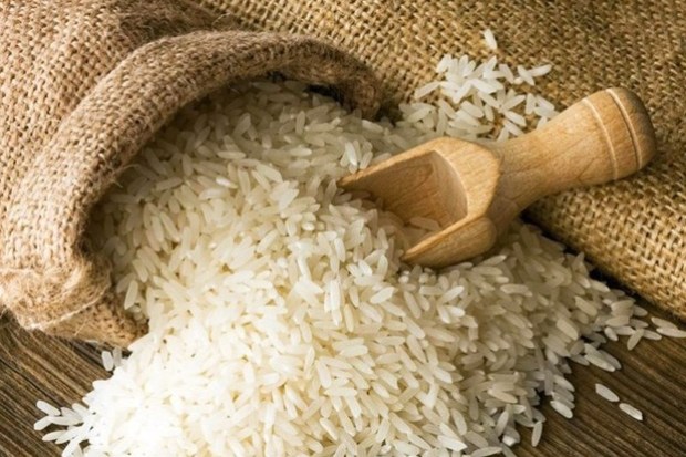 توزیع 13 تُن برنج یارانه ای در مهاباد آغاز شد