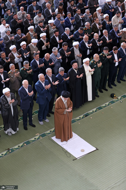 اقامه نماز عید سعید فطر به امامت رهبر معظم انقلاب