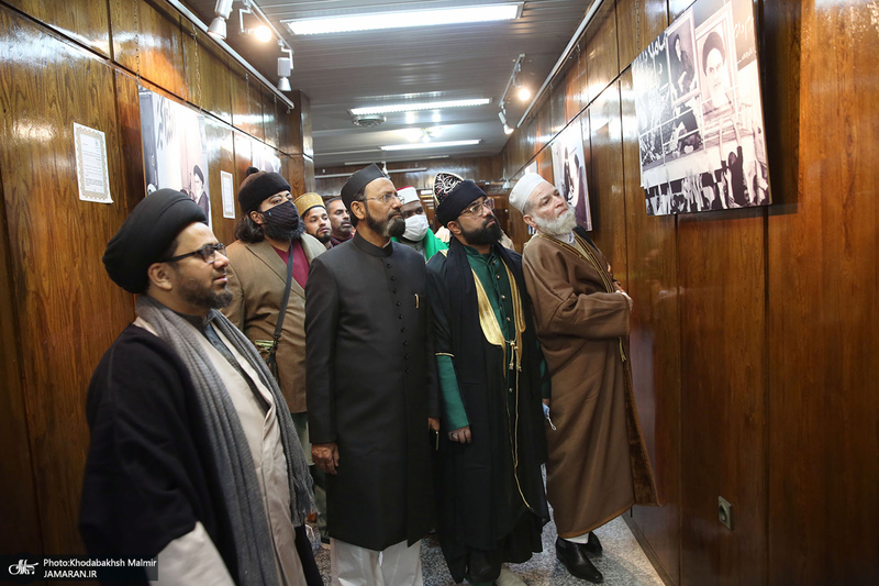 بازدید جمعی از علما و شخصیت‌های اهل تصوف کشور هندوستان از جماران