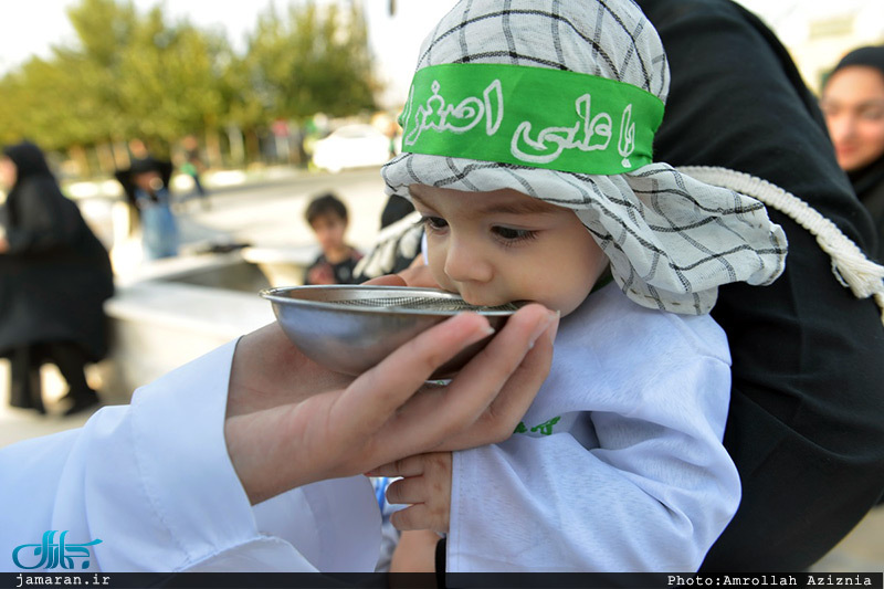 تعزیه خوانی در حرم مطهر امام خمینی(س) 