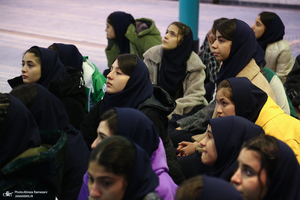 بازدید اقشار مختلف مردم از بیت امام خمینی (س) در جماران-2