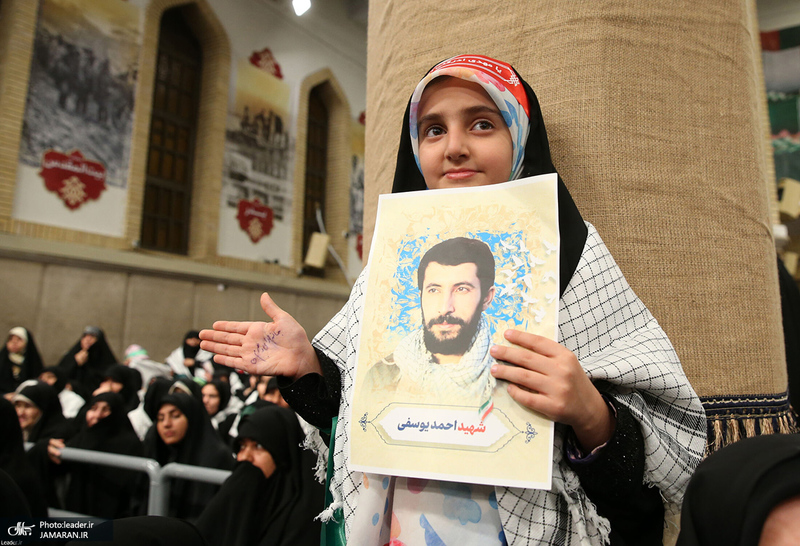 دیدار پیشکسوتان و فعالان دفاع مقدس و مقاومت با رهبر انقلاب