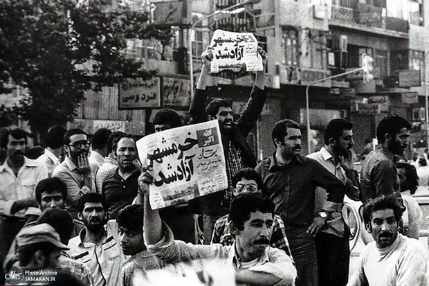 چه شد که رزمندگان موفق به بیرون راندن اشغالگران بعثی از خاک کشور شدند؟/ نقش بنی صدر در شکست های اولیه نیروهای خودی چه بود؟