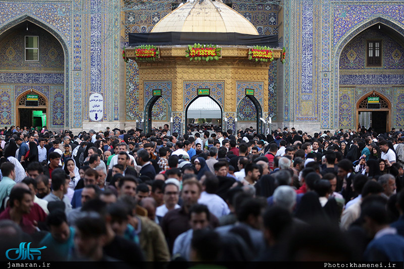 حضور و سخنرانی رهبر معظم انقلاب در اجتماع زائران و مجاوران حرم مطهر رضوی