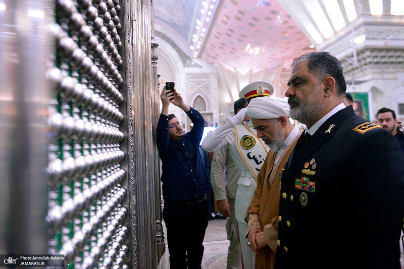 تجدید میثاق فرمانده و پرسنل نیروی دریایی ارتش جمهوری اسلامی ایران با آرمان‌های امام خمینی(س)