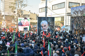  حضور میلیون ها تهرانی در تشییع پیکر مطهر سردار قاسم سلیمانی - 9 