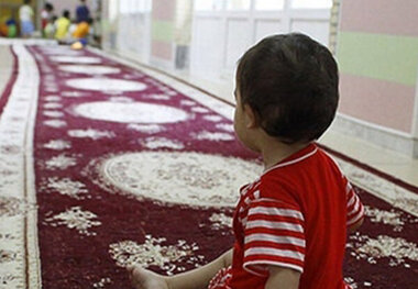 ۳ دختر مجرد در استان اصفهان موفق به فرزندپذیری شدند