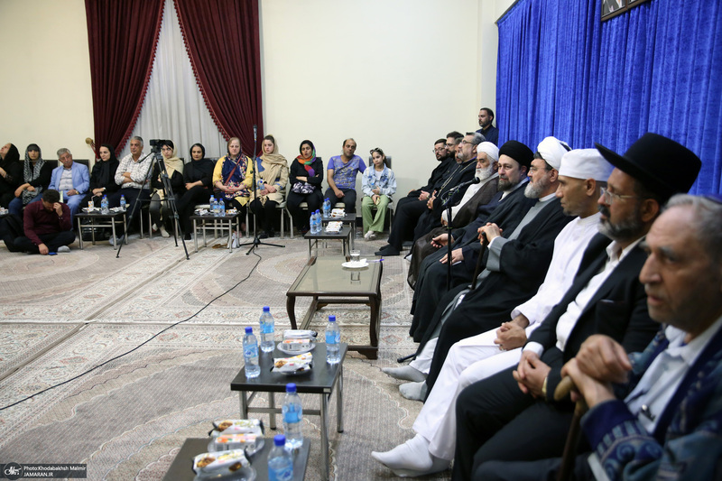 تجدید میثاق رهبران و پیروان ادیان الهی با آرمان‌های حضرت امام (س) 2