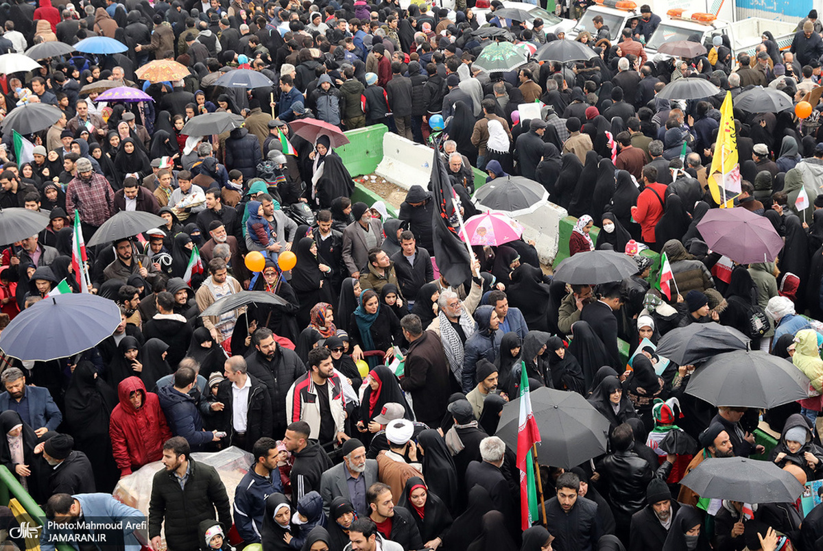 جامعه ورزش کشور در مراسم راهپیمایی ۲۲ بهمن حاضر شد