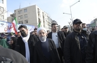 حضور حسن روحانی در راهپیمایی ۲۲ بهمن (5)