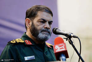 تجدیدمیثاق با آرمان‌های امام خمینی (س) به‌مناسبت گرامیداشت هفته عقیدتی سیاسی در سپاه و بسیج