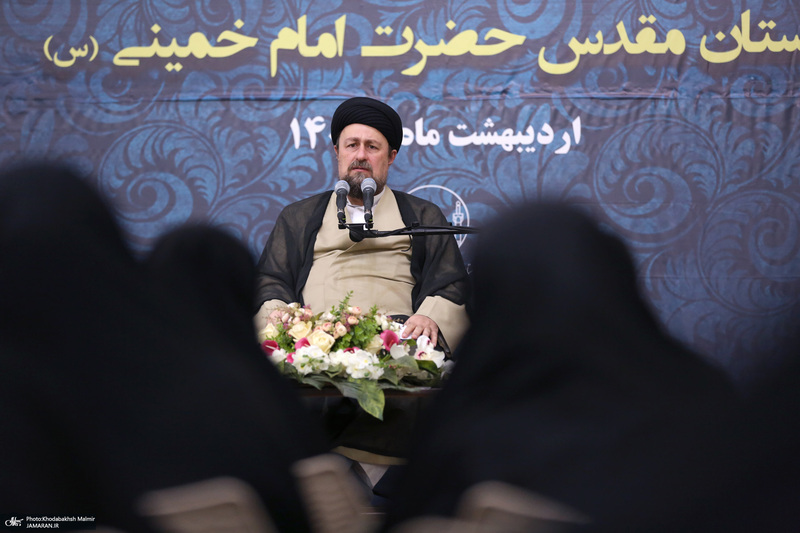 همایش خادمین افتخاری آستان مقدس امام خمینی (س)