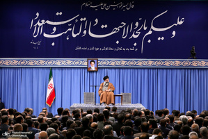 دیدار جمعی از تولیدکنندگان، کارآفرینان و فعالان اقتصادی با رهبر معظم انقلاب