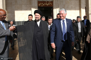 ادای احترام رییس جمهور کوبا، همسرش و هیأت همراه  به مقام شامخ رهبر کبیر انقلاب اسلامی