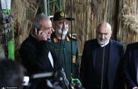 بازدید از یادمان شهدای گمنام و ستاد فرمادهی قرارگاه مرکزی کربلا (7)