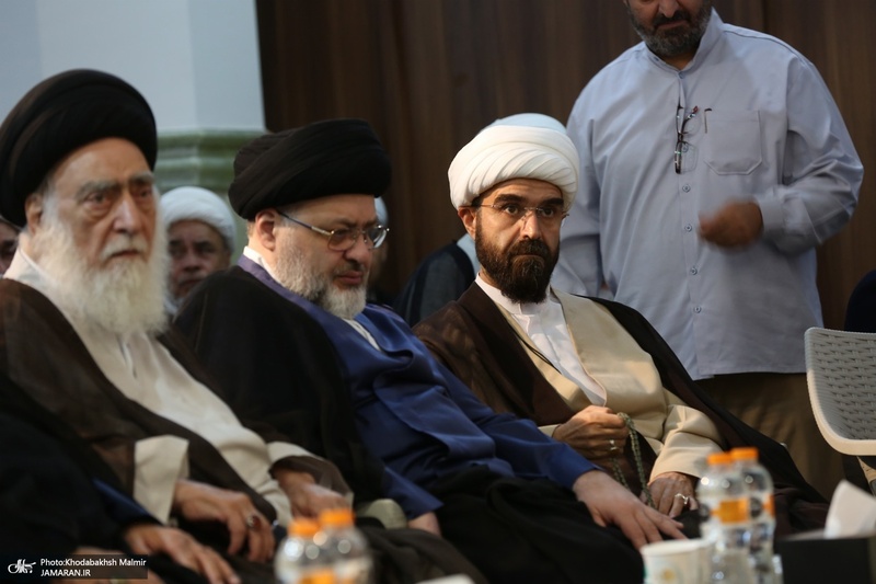 نشست علمی بررسی شخصیت و اندیشه تفسیری شهید آیت الله سید مصطفی خمینی