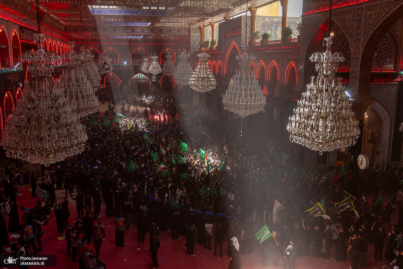 مراسم عزاداری ظهر عاشورا در کربلا