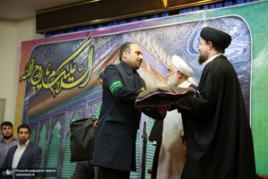 7T3A2230همایش خادمین افتخاری آستان مقدس حضرت امام خمینی (س)