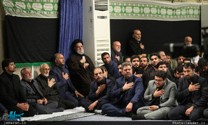 مراسم عزاداری شب عاشورای حسینی با حضور رهبر معظم انقلاب اسلامی