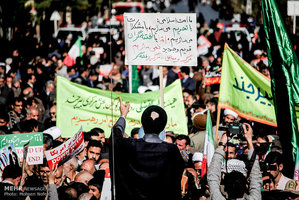 تجمع و راهپیمایی مردمی در اعتراض به آشوب های اخیر در استان ها 