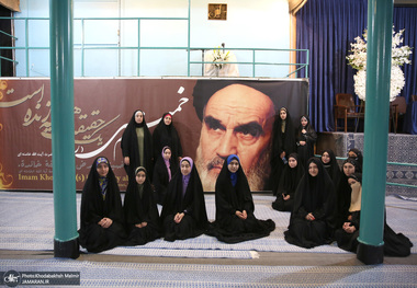 تجدید میثاق اقشار مختلف مردم با آرمان های امام خمینی (س) 