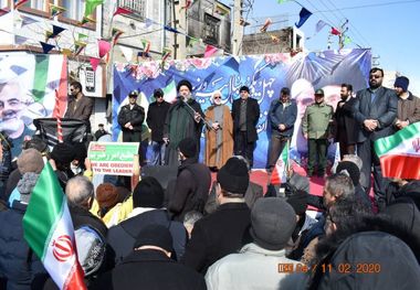 راهپیمایی 22 بهمن اعلام وفاداری مردم در گام دوم انقلاب بود