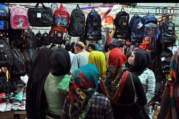 نمایشگاه فروش پاییزه در قزوین گشایش یافت
