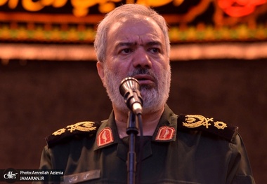 سردار فدوی: در اثر حماقت‌های شیطان بزرگ، مردم دنیا دچار محرومیت شده‌اند/ تنگه هرمز نقش اساسی در اقتصاد جهانی دارد/ آمریکایی‌ها در حالی که تصور می‌کردند می‌توانند ایران را نابود کنند، اکنون به دنبال دستیابی به اهدافی بسیار ابتدایی هستند