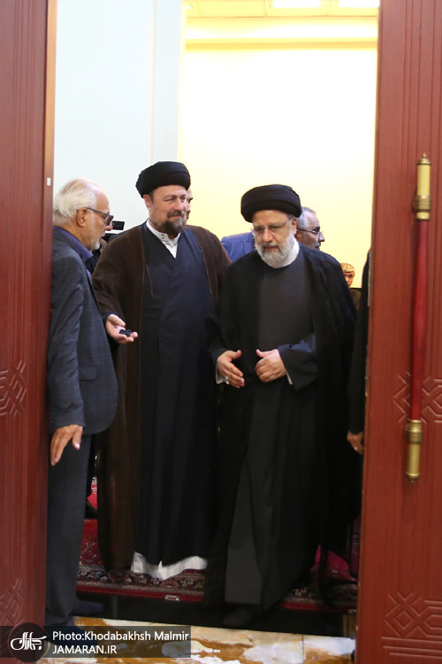 حاشیه تجدید میثاق رئیس جمهور و اعضای دولت با آرمان های حضرت امام خمینی (س)