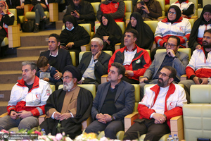 همایش جوانان هلال احمر استان مرکزی در بیت تاریخی حضرت امام