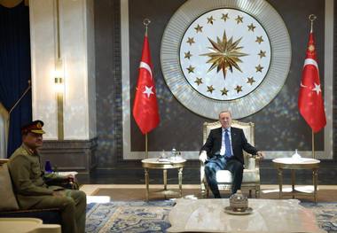 عاصم منیر به دیدار اردوغان رفت + عکس