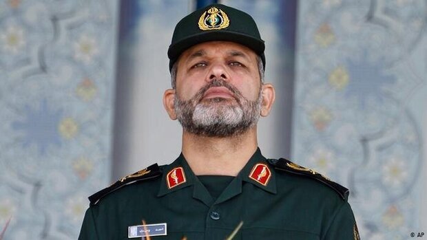 تسلیت فرمانده کل سپاه در پی درگذشت والد امیر سپهبد شهید عبدالرحیم موسوی