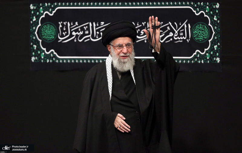 اولین شب مراسم عزاداری حضرت فاطمه‌زهرا (س) در حسینیه امام خمینی