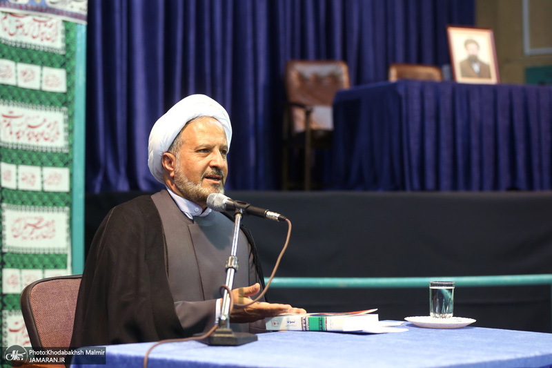 مراسم سوگواری رحلتحضرت رسول اکرم ،شهادت امام رضا(ع) وامام حسن مجتبی (ع) در حسینیه جماران