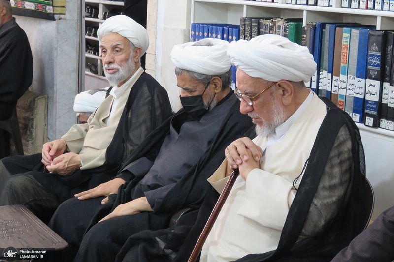 عزاداری اربعین حسینی در دفتر آیت الله العظمی صانعی (ره)