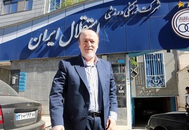 افتخاری: پرداخت این حجم از بدهی‌های استقلال در زمانی کوتاه نشدنی است